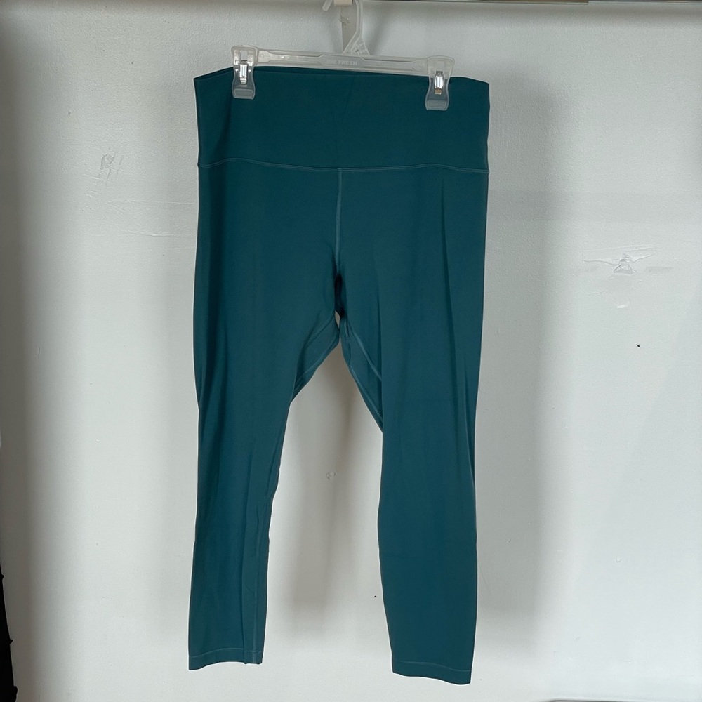 Lululemon Align 28’ leggings. Size 14
